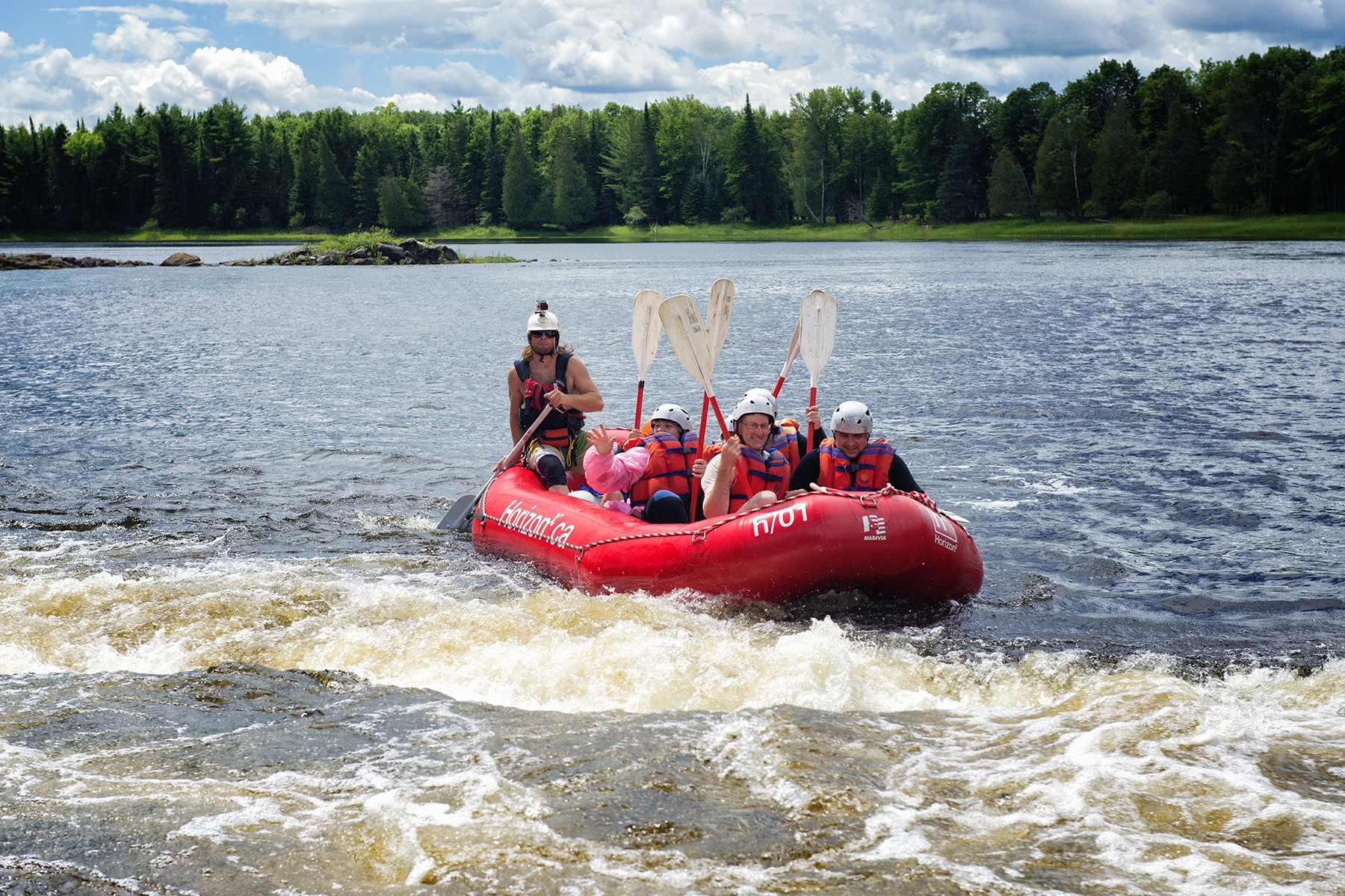 Horizon X - Rafting sur la rivière des Outaouais